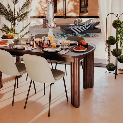 Offre Spéciale Ensemble table à manger extensible "Rikaya" + 4 chaises "Neora"