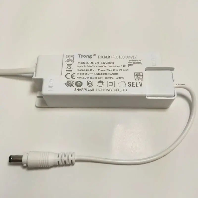 Transformateur No Flicker 25-40V 36W IP44 DC 0.8A Jusqu&rsquo;à Épuisement Des Stocks