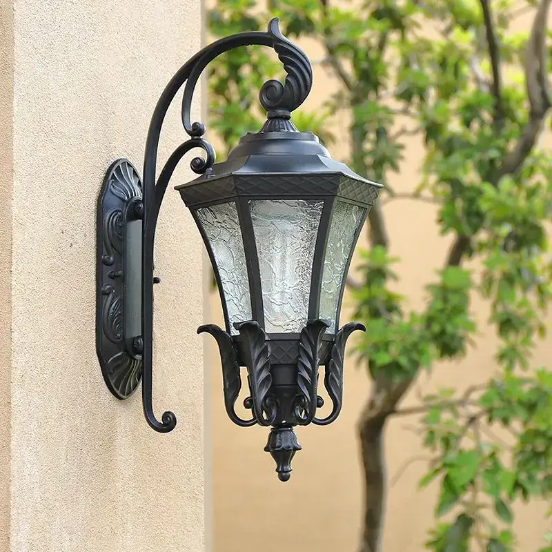 Satisfait Ou Remboursé Applique murale solaire étanche antirouille rétro europe pour jardin