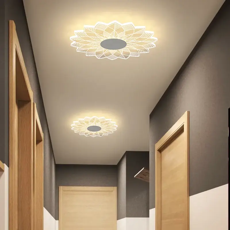Plafonnier moderne minimaliste en forme de fleur créatif Nouvelle Collection