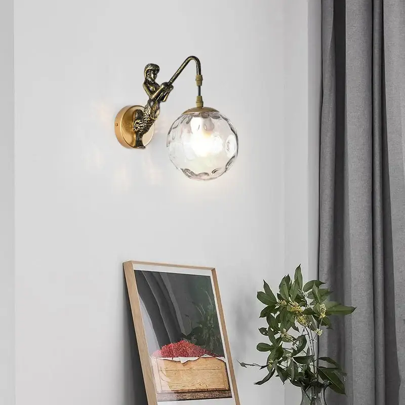 Retro european style wall light with creative glass balls in gold b… Vente Flash