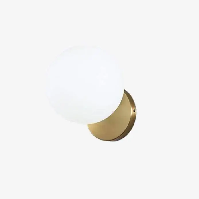 Led wall light with glass globe and round gold base Offre Limitée