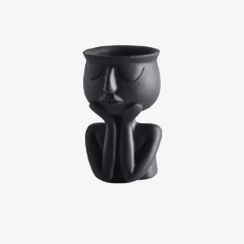 Dernière Chance Creative colorful resin statue vase