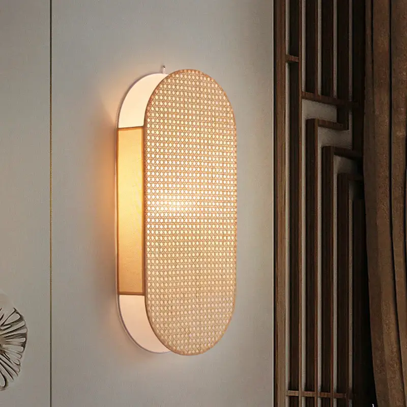 Vintage wabi sabi rattan wall light hand-woven new collection Affaire À Saisir