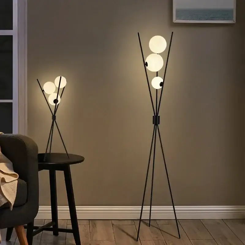 Paiement Sécurisé Modern led floor lamp with glass globe tripod decorative light