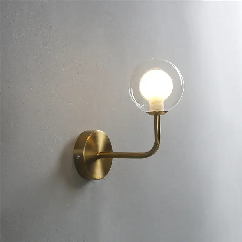 Achetez Aujourd'hui Nordic retro wall lamp with curved metal and glass globe
