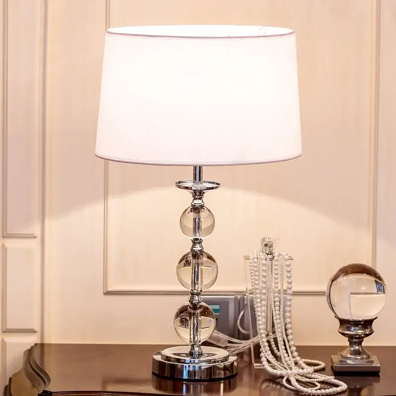 Modern luxury led table lamp night light decor Quantité Limitée