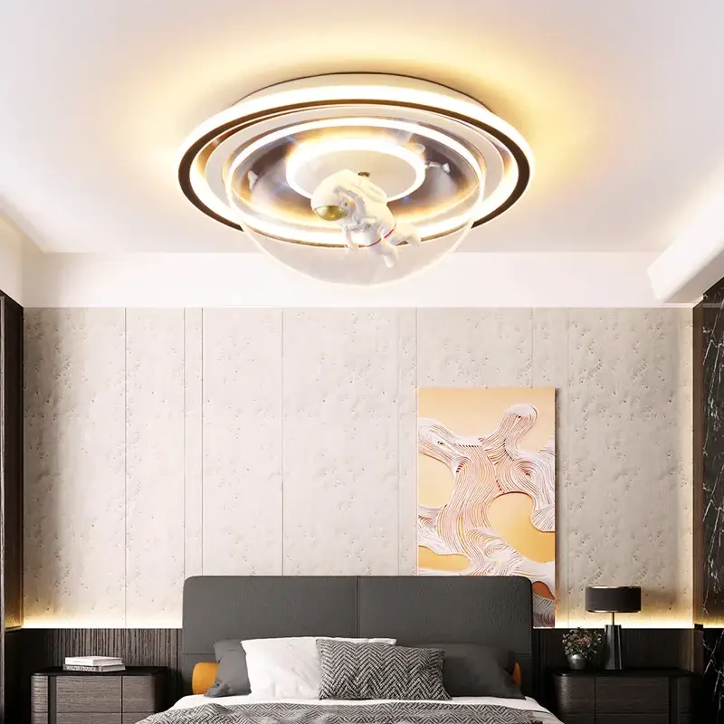 Modern decorative cartoon-shaped ceiling light for interiors Dernière Chance