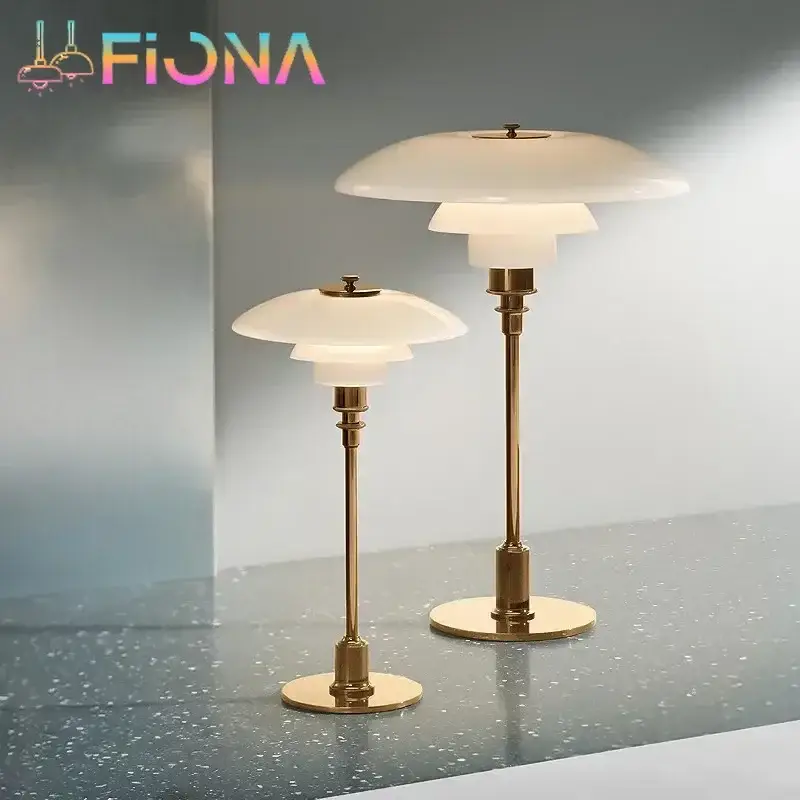Elegant danish style retro nordic led table lamp Bon Plan