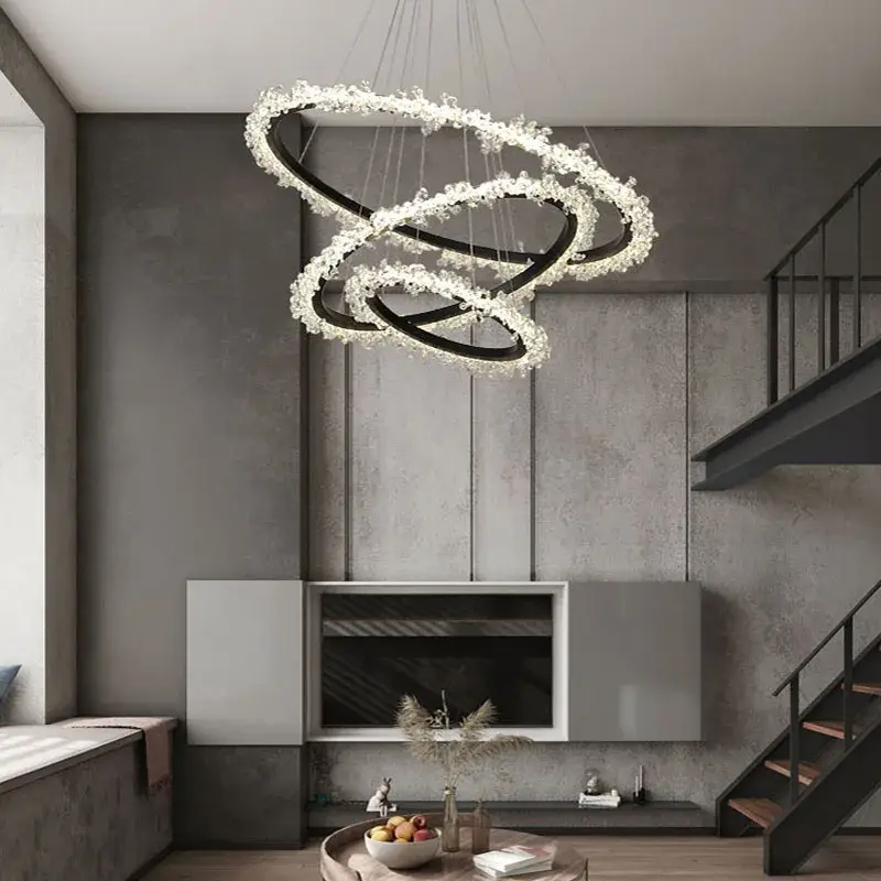 Luxury crystal chandelier with elegant gold ring Livraison Express