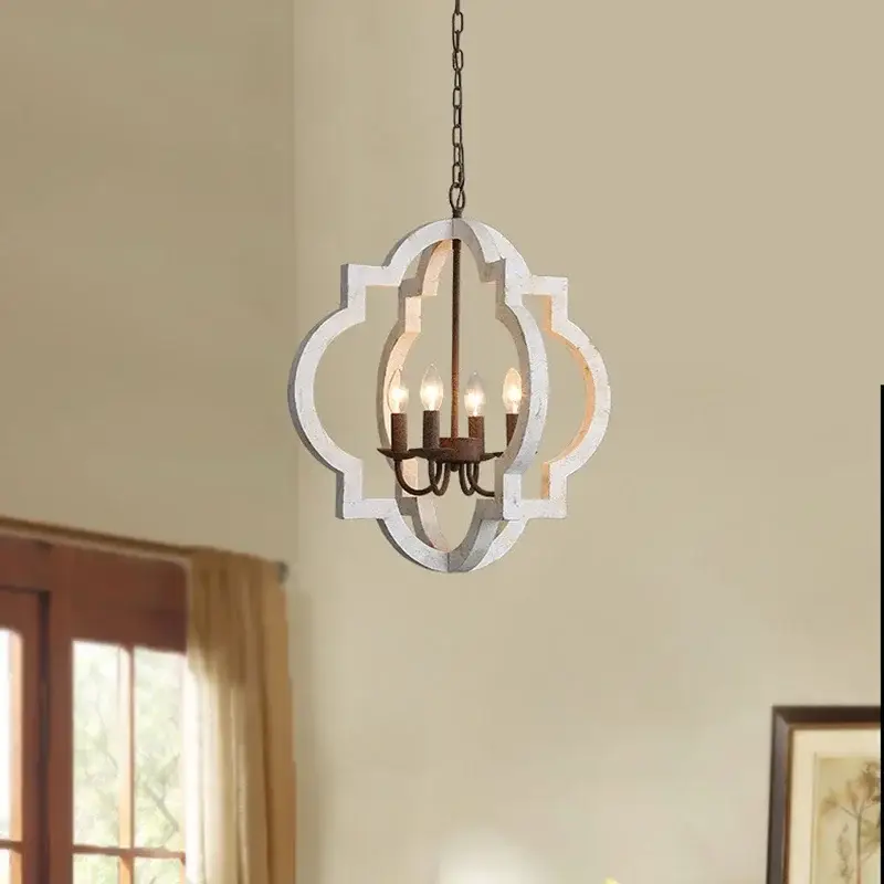 Vintage solid wood chandelier for an elegant interior Haute Qualité