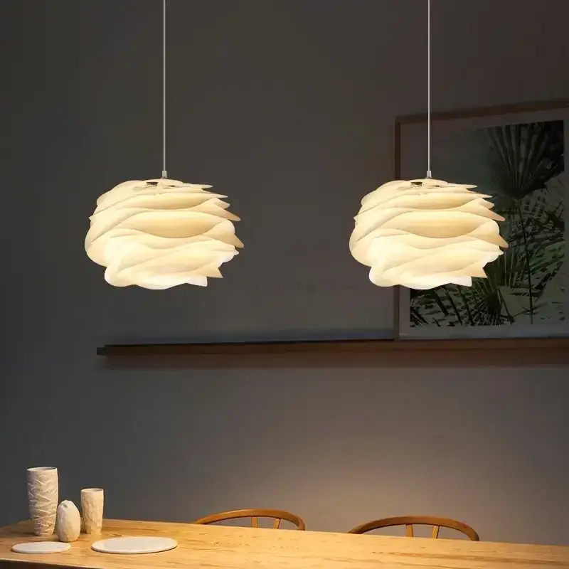 Prix Réduit Romantic acrylic pendant light in danish designer style for interiors