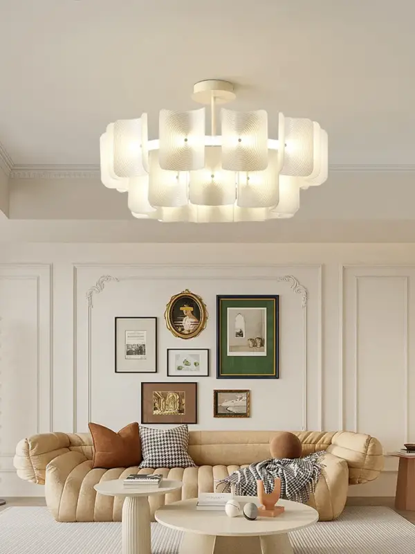 Elegant modern designer pendant light for interior decor Certifié