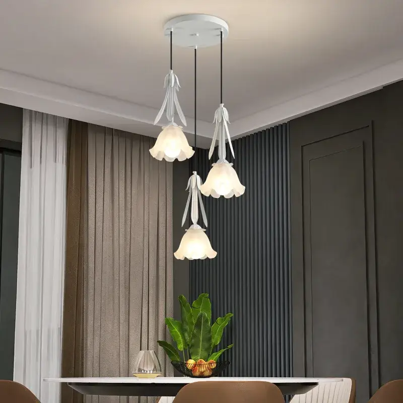 Super Prix French style glass chandelier with decorative flowers for indoor use
