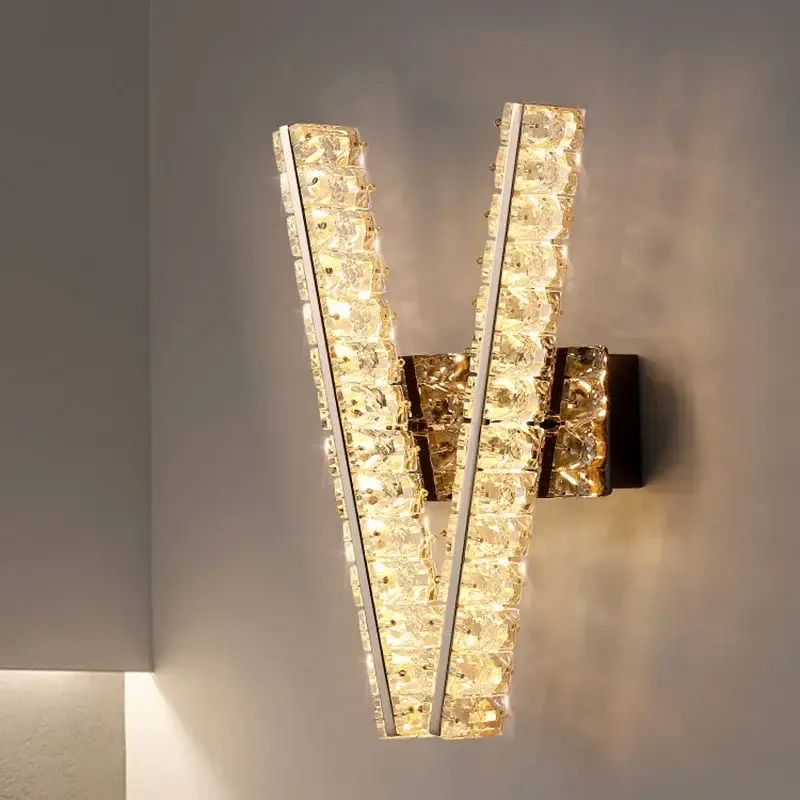 Elegant crystal wall light for stylish interior décor Populaire
