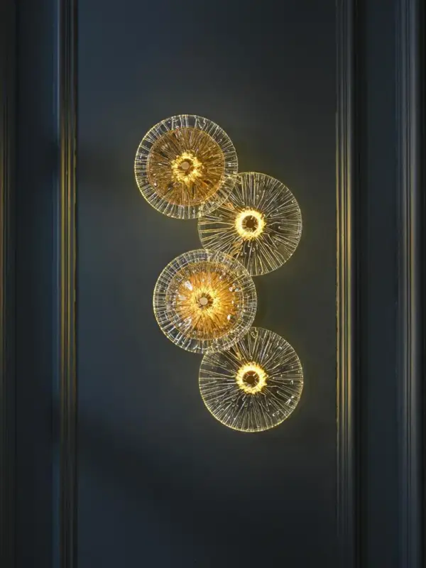 Postmodern glass and gold iron table lamp lotus Prix Cassé