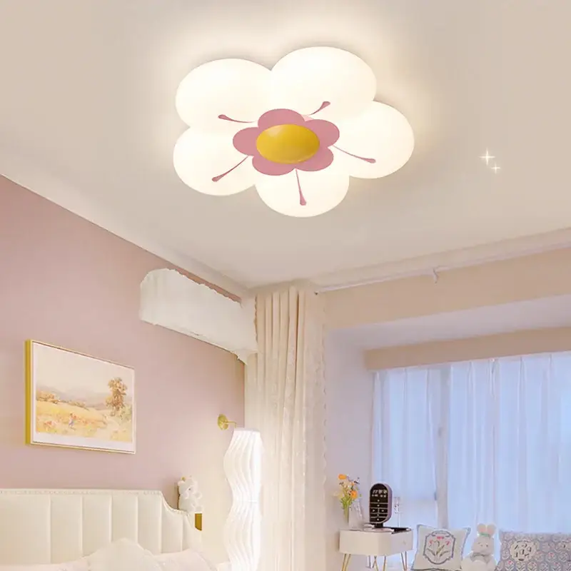 Romantic ceiling light for a little girl's warm and floral bedroom Satisfait Ou Remboursé
