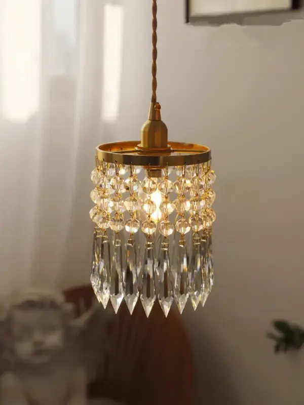 Romantic crystal chandelier for elegant interior decor Prix Choc