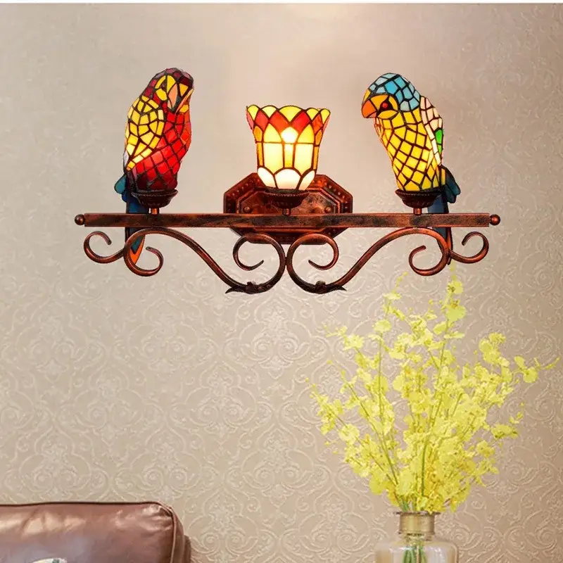 Vente Flash Coloured glass parrot design wall light