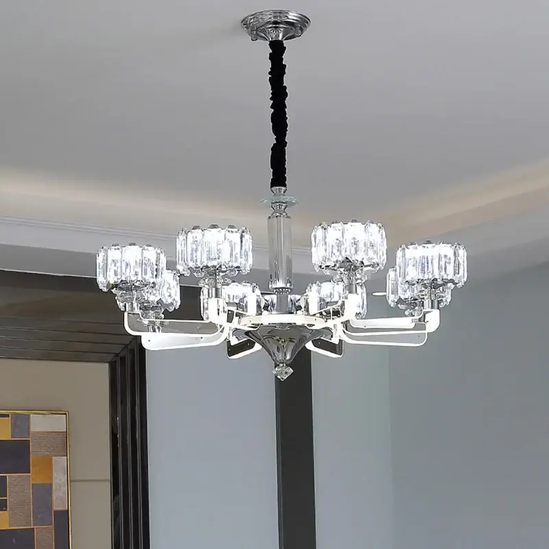 Seulement Aujourd&rsquo;hui Modern luxury crystal chandelier for elegant interior decor