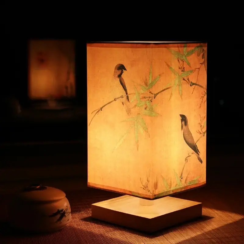Satisfait Ou Remboursé Decorative vintage wooden table lamp with painted landscape