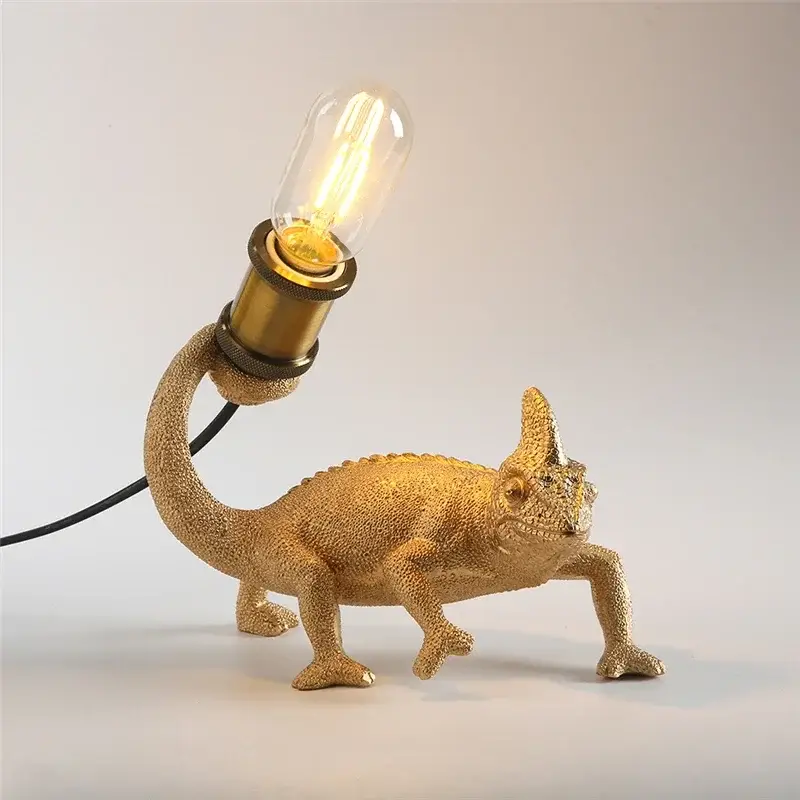 Offre Spéciale Modern resin lizard desk lamp decorative led lighting for children