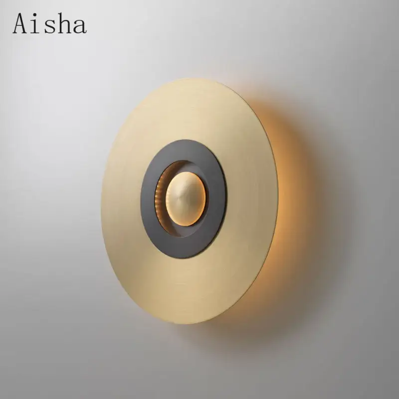 Nouveauté Nordic wall light with hollow pattern for elegant decor