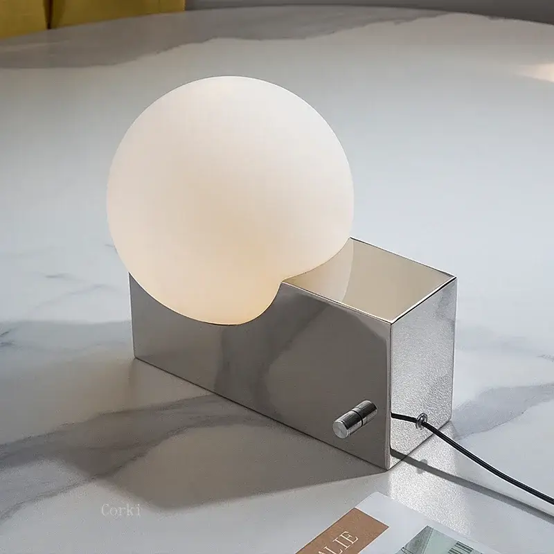 Nordic design led desk lamp for interior decoration Commander Vite