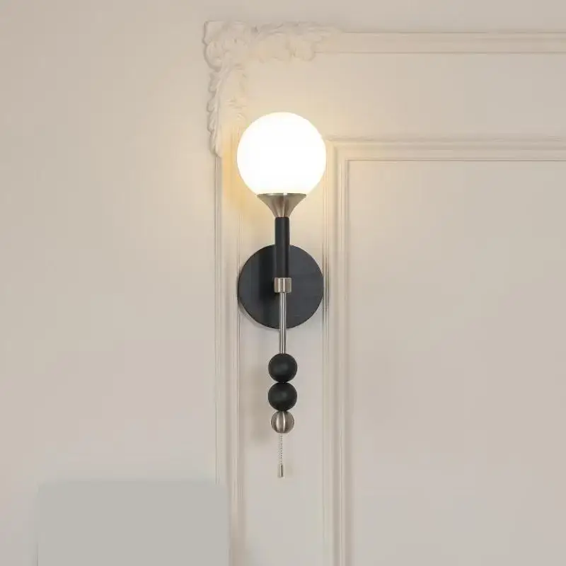 Premium vintage wall light with pull switch Authentique