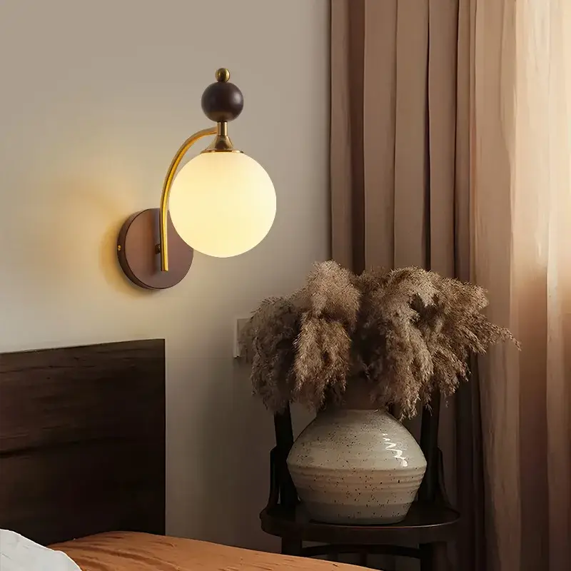 Vintage copper and wood wall light for interiors Retour Gratuit