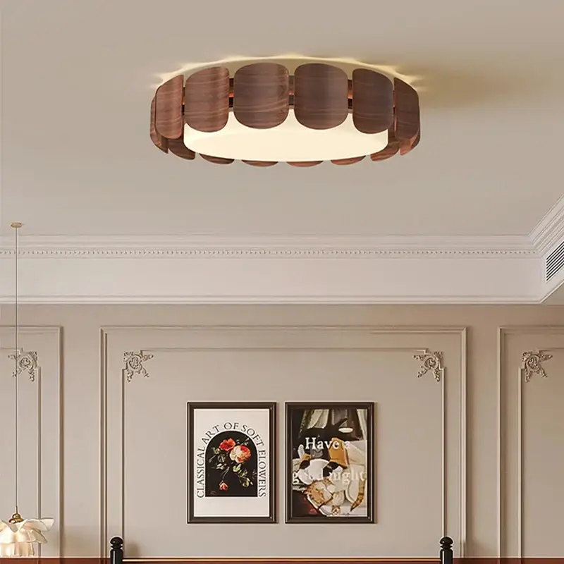 Retro full spectrum lamp with creative design and eye protection Marque