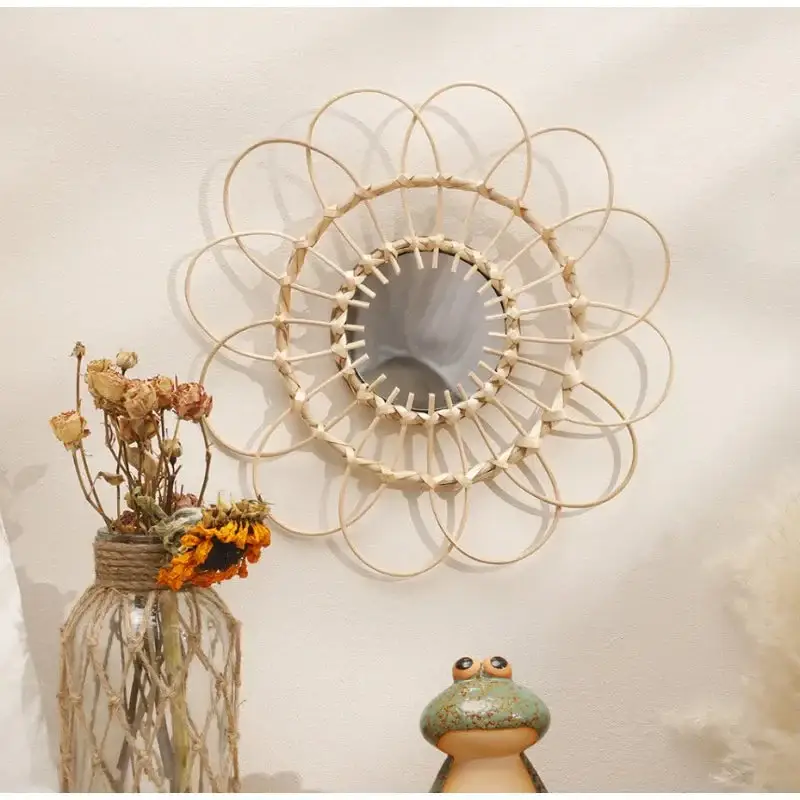 Decorative sunflower rattan hanging mirror for a bohemian atmosphere Meilleure Vente