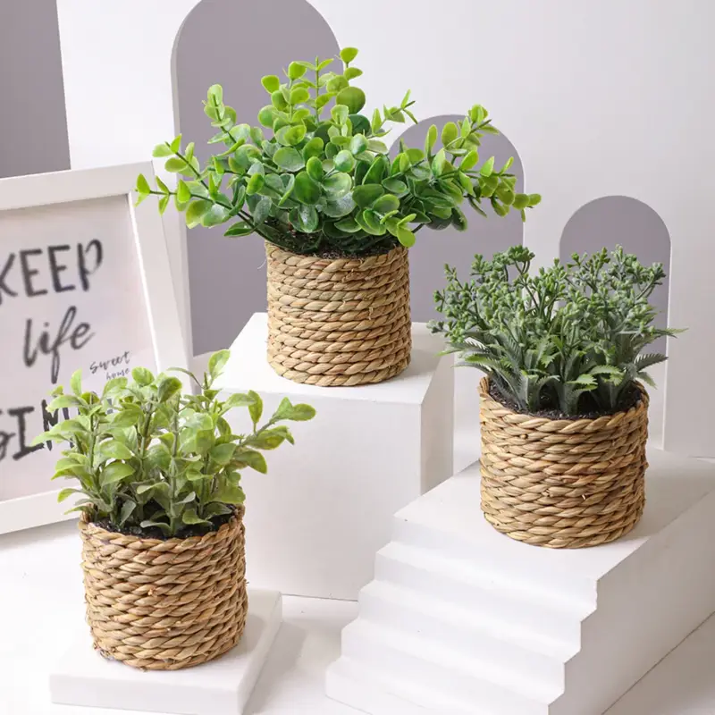 Artificial plants decorative eucalyptus flowers in pot 17 cm Prix Choc