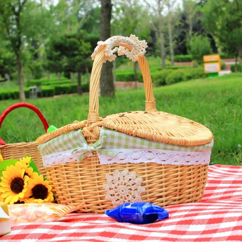 Achetez Aujourd&rsquo;hui Handwoven wicker basket for picnic and outdoor storage