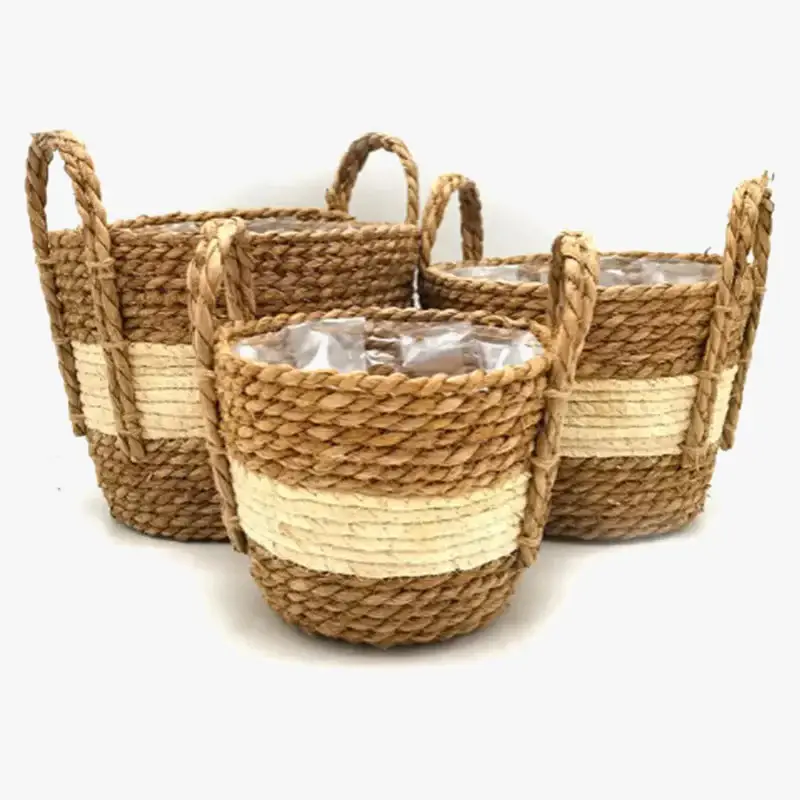 Produit De Marque Woven straw flower basket for indoor and outdoor decoration