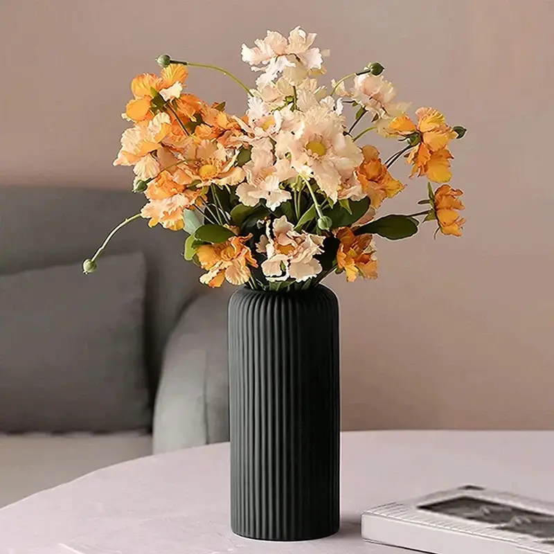 Vente Directe Striped plastic vase for decorative flower arrangement