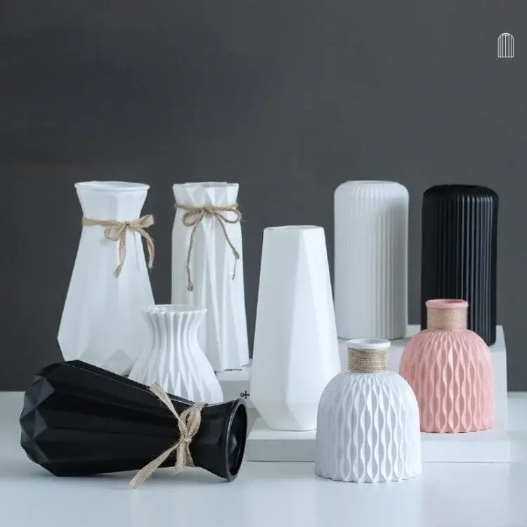 Modern plastic vase for nordic floral decoration Offre Exclusive