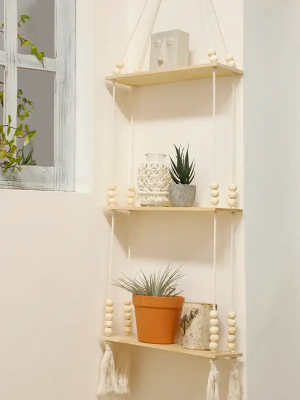 Certifié Floating wooden wall shelf for plants and decorations