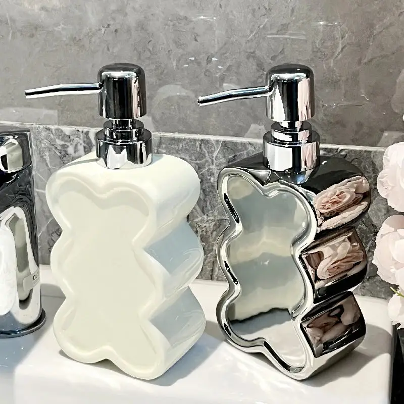 Nouvel Arrivage Creative flower shaped ceramic bottle for gel and soap