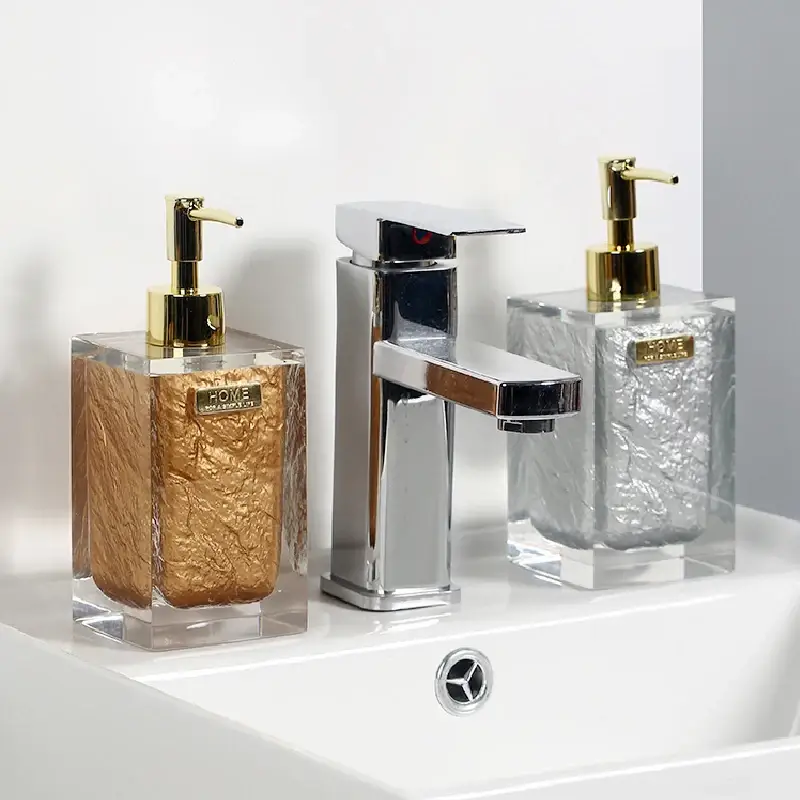 Nordic emulsion bottle for cosmetics and soap Dernier Modèle