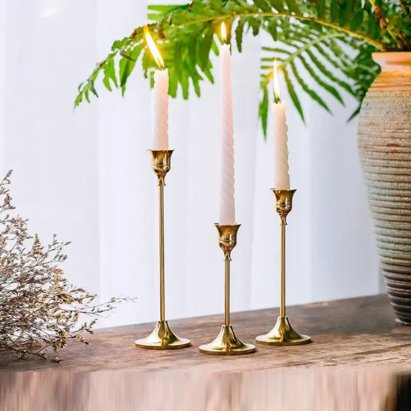 Offre Spéciale Retro candle holder set for romantic dinners and festive decorations