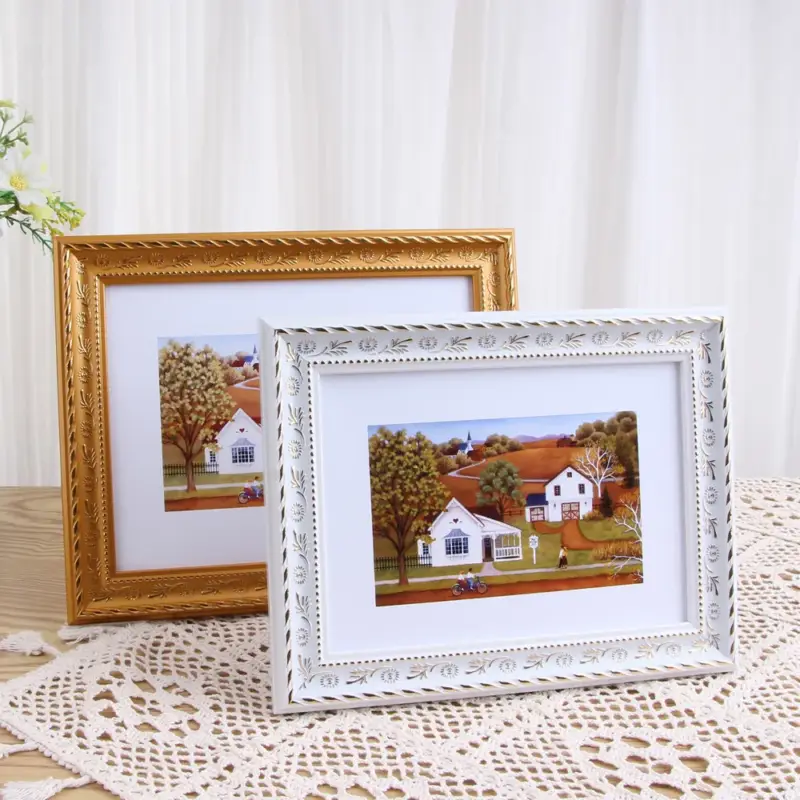Nouveauté Elegant baroque gold photo frame for wall decoration