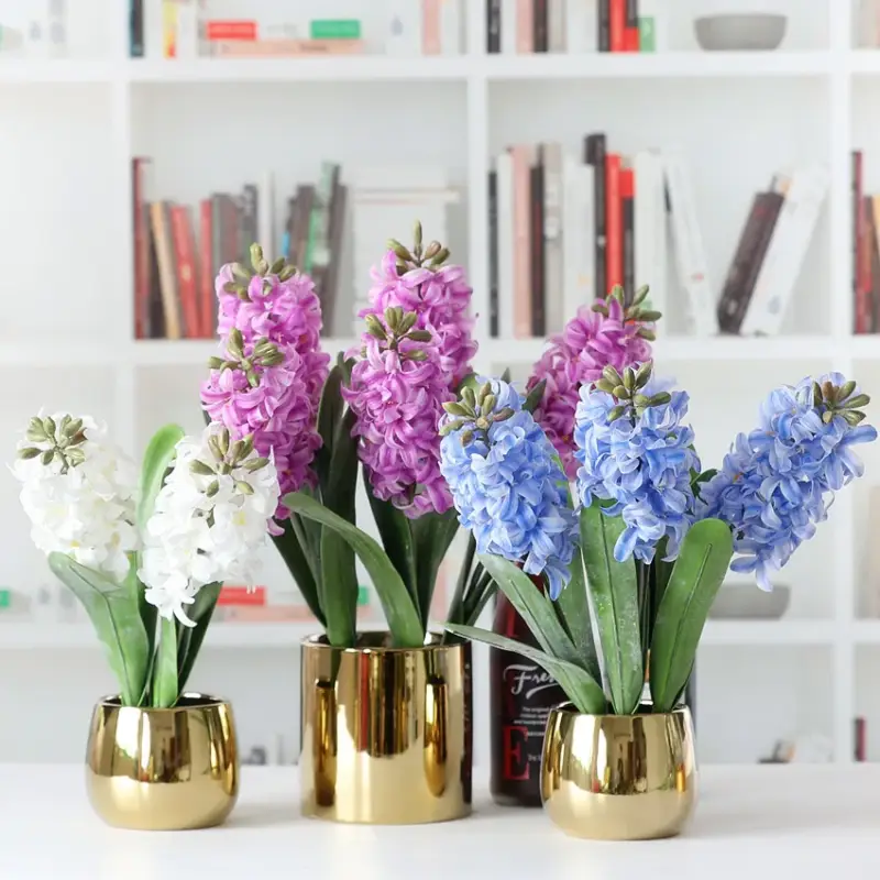 Artificial flower arrangement for decoration and photography Petit Prix
