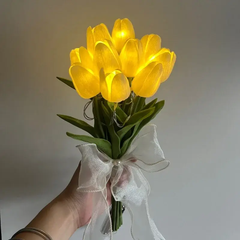 Decorative tulip lamp with artificial flowers for indoors Réduction