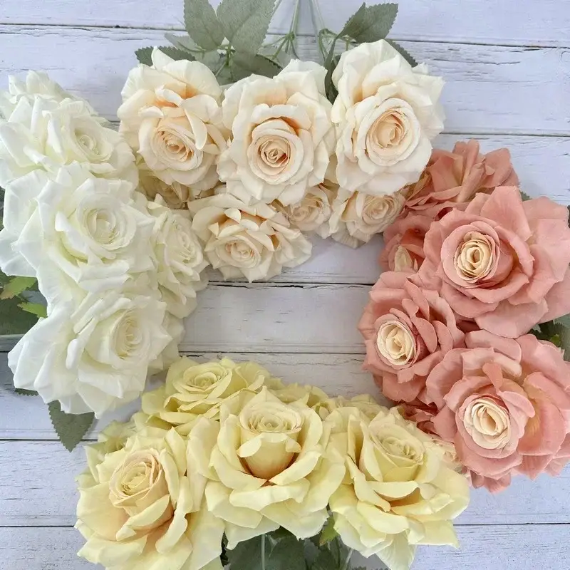 Artificial silk rose bouquet for festive decoration Jusqu'à Épuisement Des Stocks