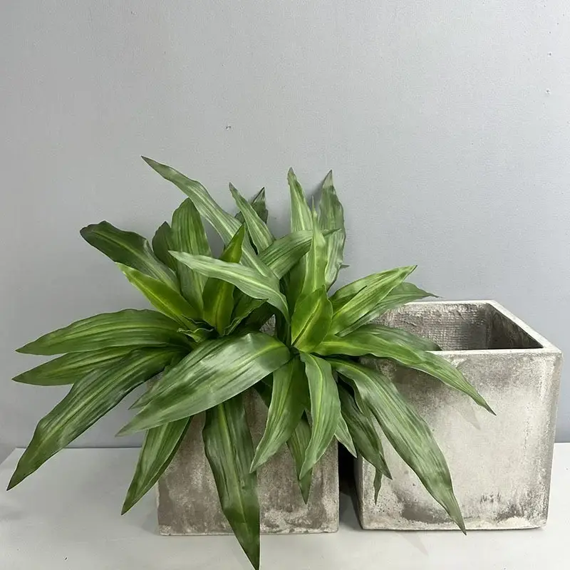 Petit Prix Artificial agave 15 leaves floral decoration for interior