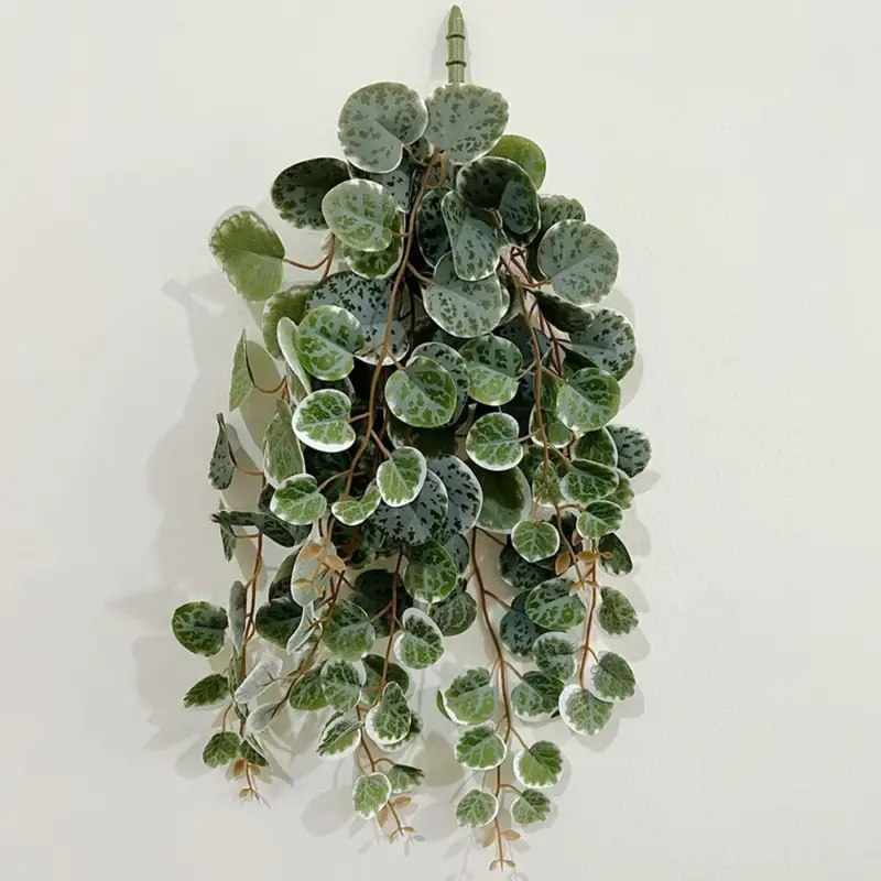Produit De Marque Artificial eucalyptus plants for wall and garden decoration