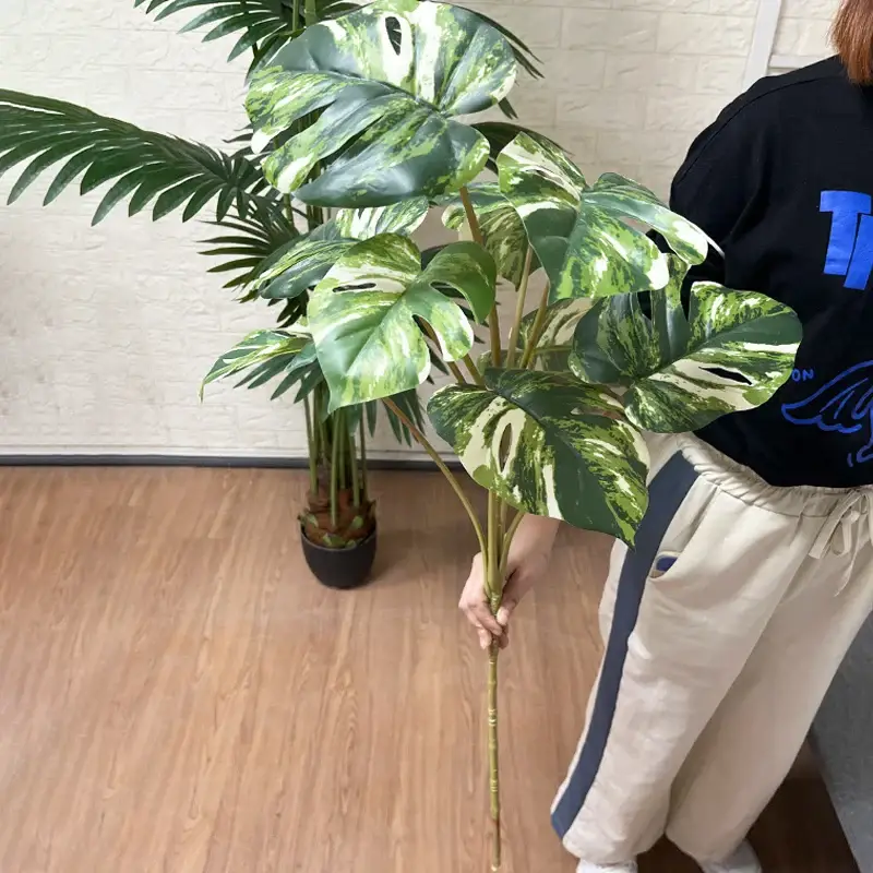 Artificial monstera plant for indoor and outdoor decoration Bon Plan