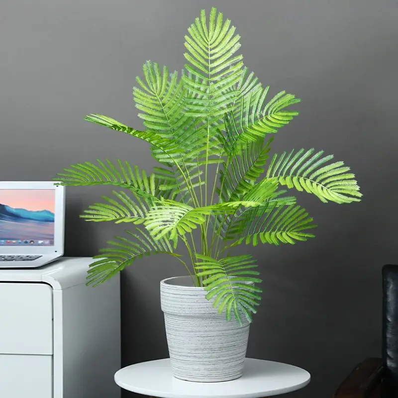 Artificial tropical palm tree with large leaves for indoor and outd... Promotion Saisonnière