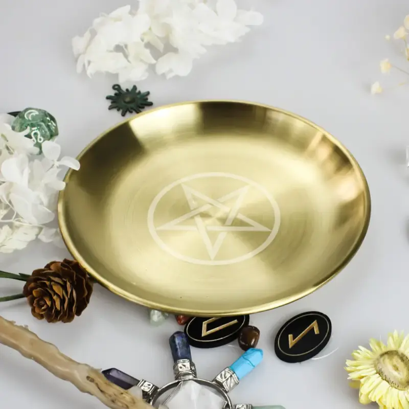 Acheter Direct Pagan ritual stone tray with pentagram and decorative accessories